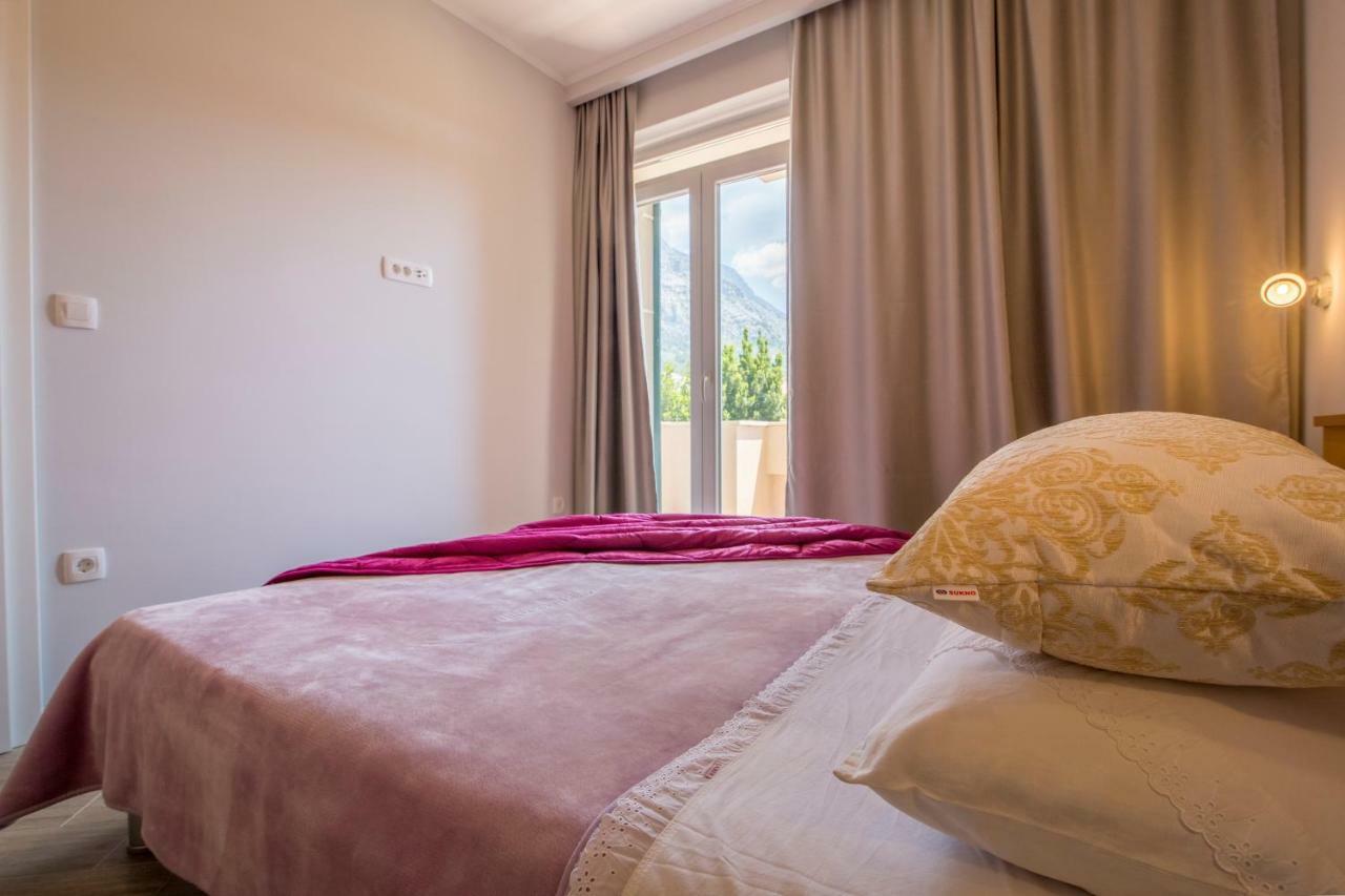 Apartments Smokva Makarska Kültér fotó