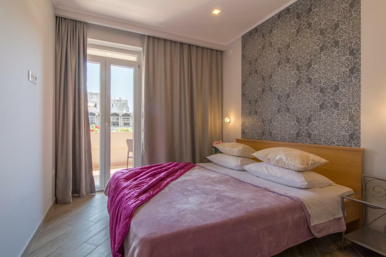 Apartments Smokva Makarska Kültér fotó