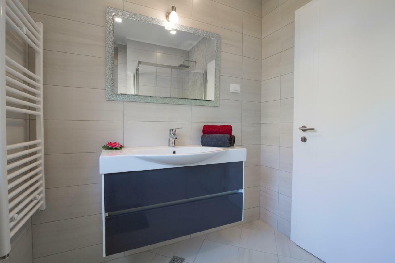 Apartments Smokva Makarska Kültér fotó
