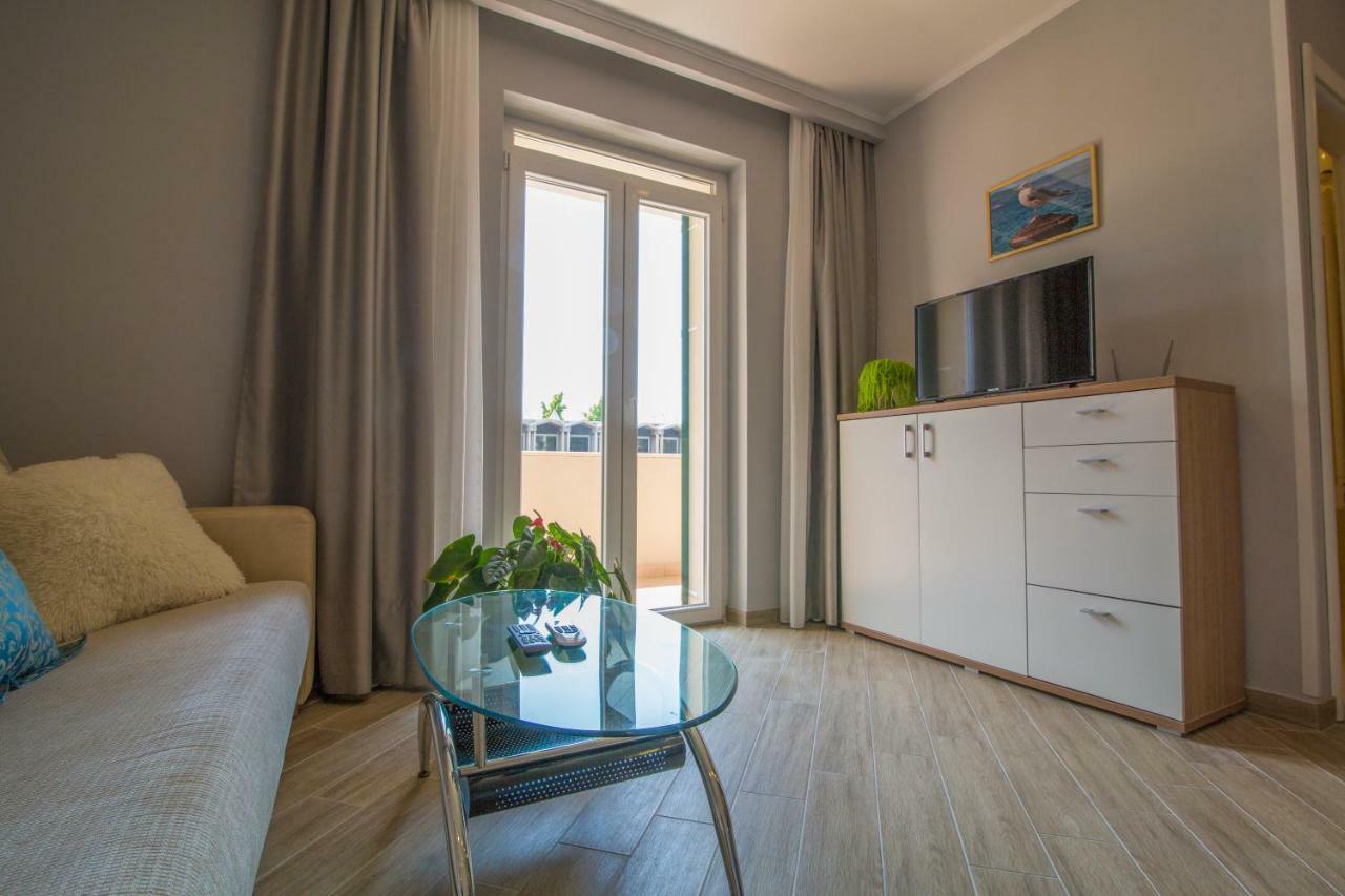 Apartments Smokva Makarska Kültér fotó